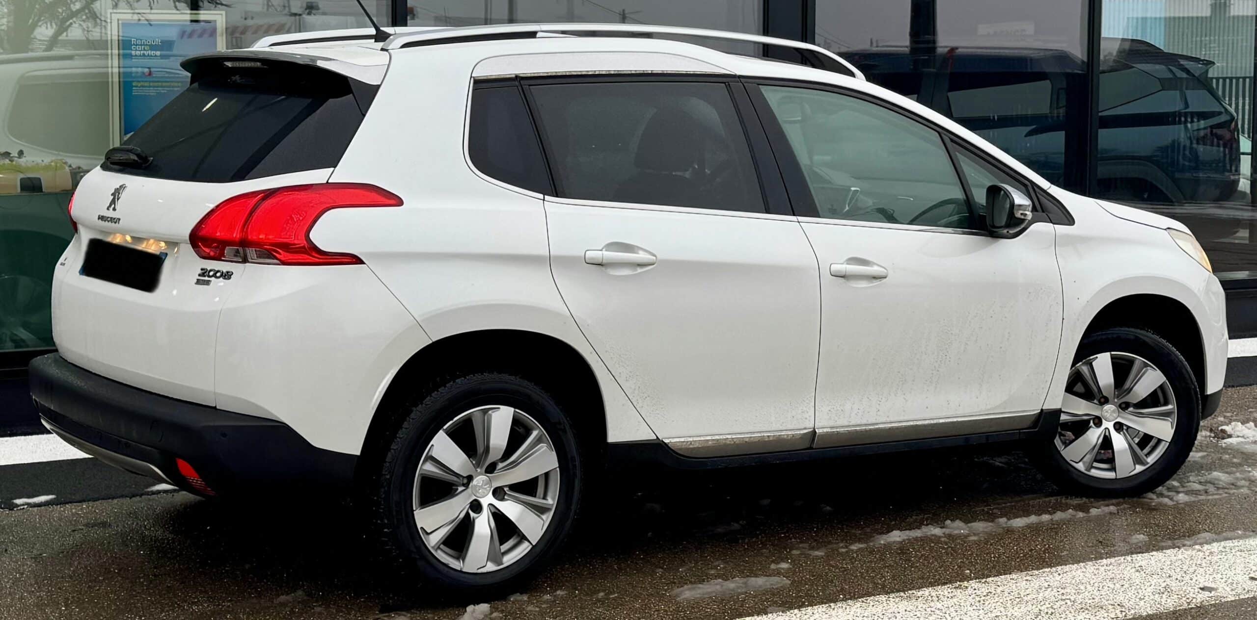 Peugeot 2008 / 1.2 THP 110 CV CRITAIR 1 