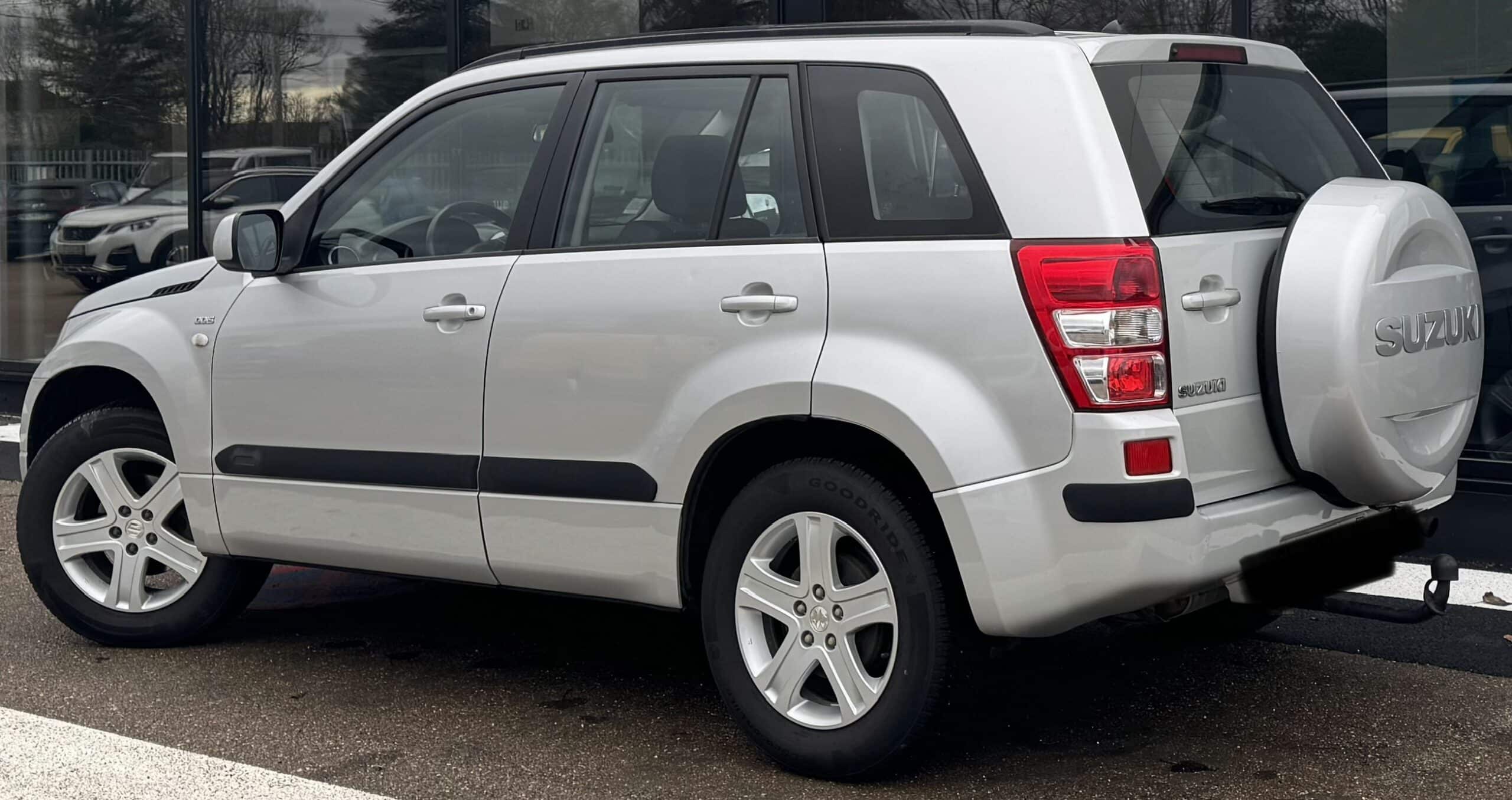 Suzuki Grand Vitara 1.9 DDIS 130 CV !! PREMIÈRE MAIN !!