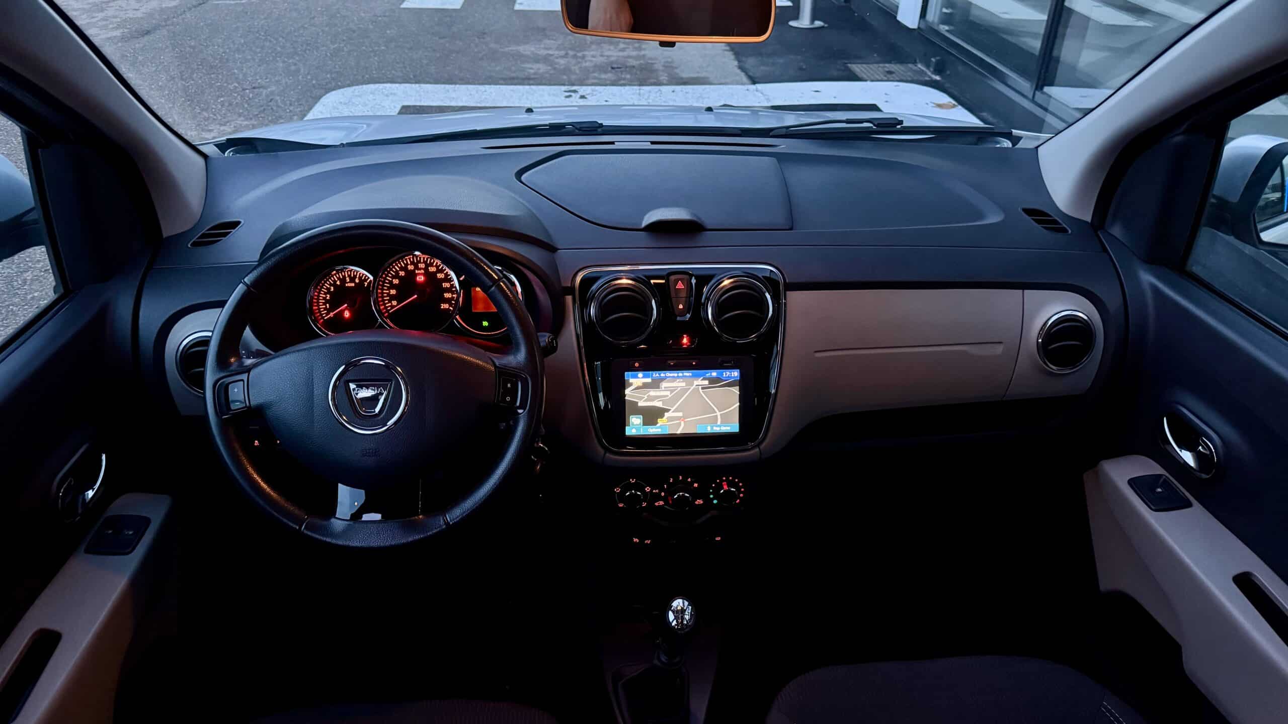 Dacia Lodgy 1.5 DCI 110 CV Première main 