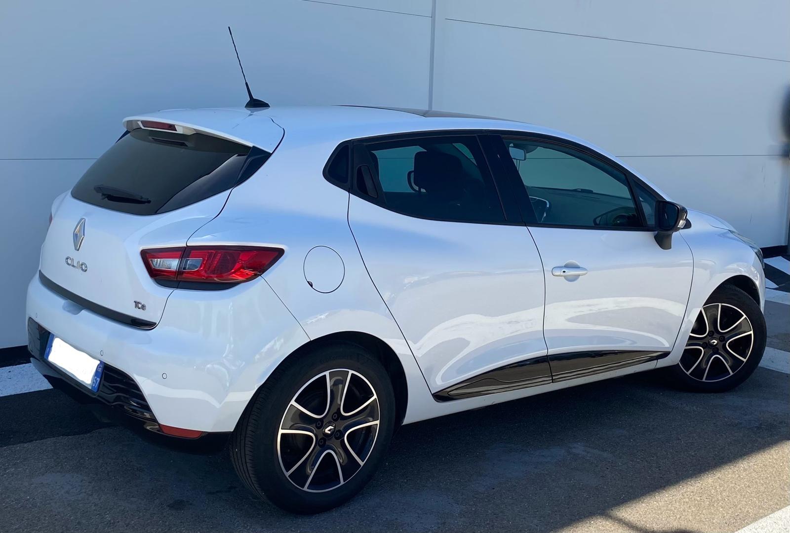 
								RENAULT CLIO IV TCe 90 ENERGY DYNAMIQUE plein									