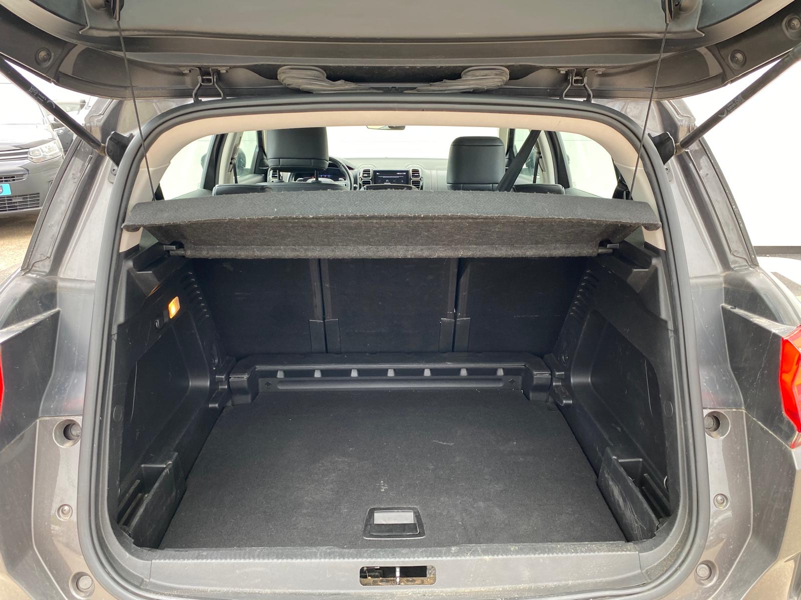
								Citroën C5 Aircross 1.5 HDI 130 CV Boite Automatique plein									