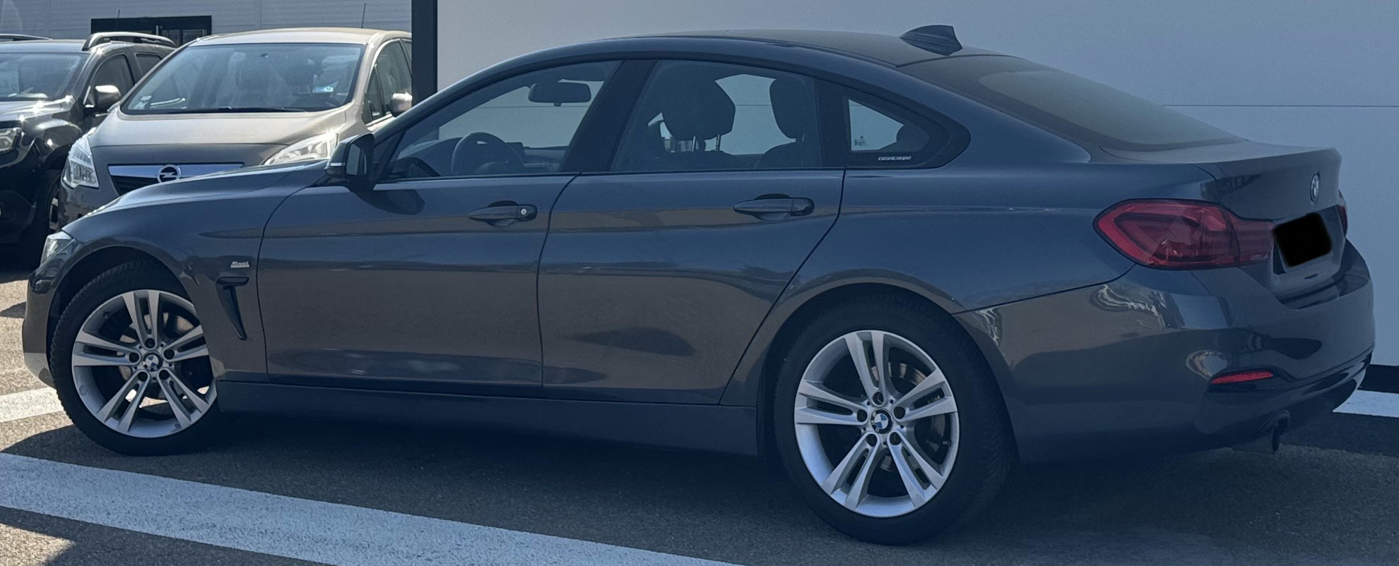 BMW série 4 / 418 D Boite Automatique