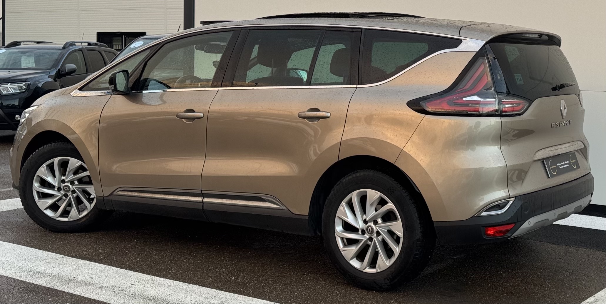 
								Renault Espace 1.6 DCI 160 cv Boîte automatique plein									