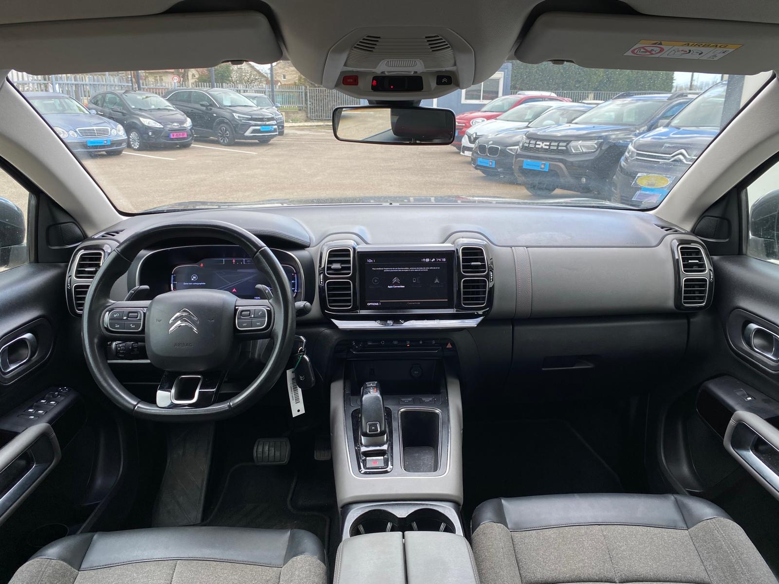 
								Citroën C5 Aircross 1.5 HDI 130 CV Boite Automatique plein									