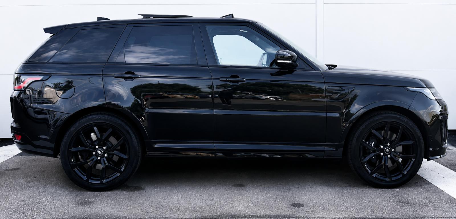 
								LAND ROVER RANGE ROVER SPORT II SVR CARBONE EDITION 5.0 V8 SUPERCHARGED 575 ch L494 ✅✅ GARANTIE POSSIBLE ✅✅ plein									