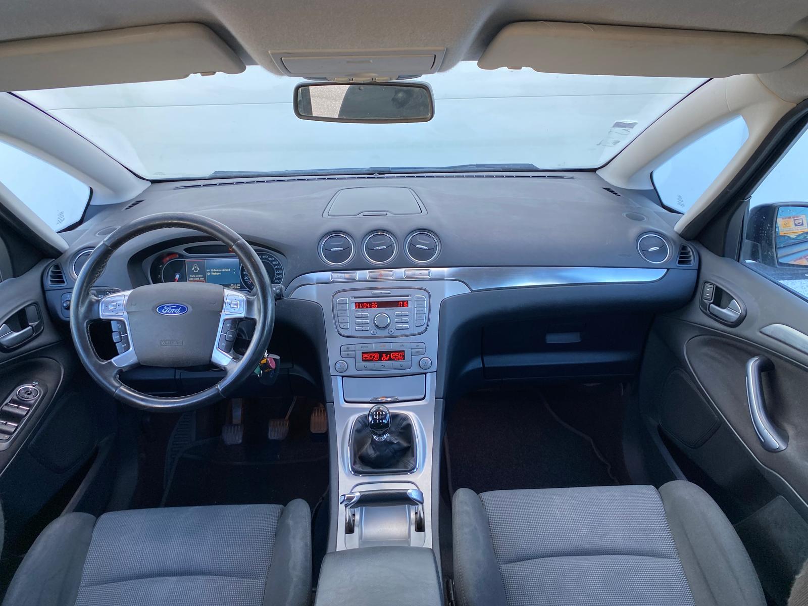
								FORD S-Max 7 places ✅✅ KIT DISTRIBUTION NEUVE ✅✅ 2.0 TDCI 140 cv plein									