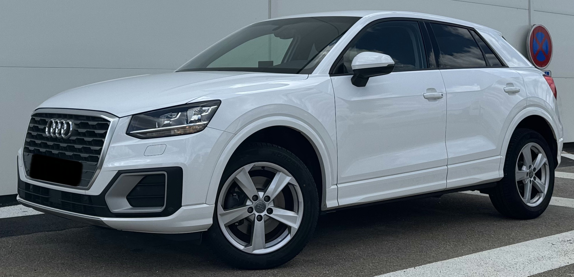 
								AUDI Q2 30 TFSI 116 CV BOITE AUTOMATIQUE ✅✅ GARANTIE 12 MOIS ✅✅ plein									