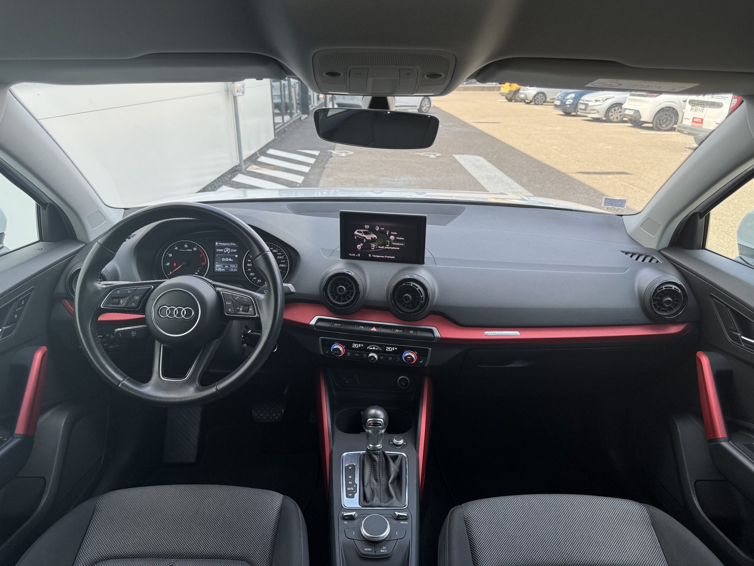 
								AUDI Q2 30 TFSI 116 CV BOITE AUTOMATIQUE ✅✅ GARANTIE 12 MOIS ✅✅ plein									