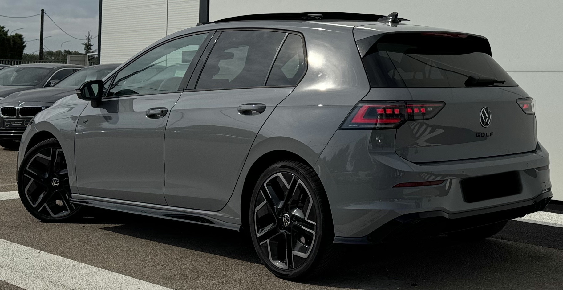 
								Volkswagen Golf 8 / 8.5 (VIII) phase 2 R-Line 2.0 TDI 150 ch Boite Automatique Gris Nardo ✅✅ GARANTIE 12 MOIS ✅✅ plein									