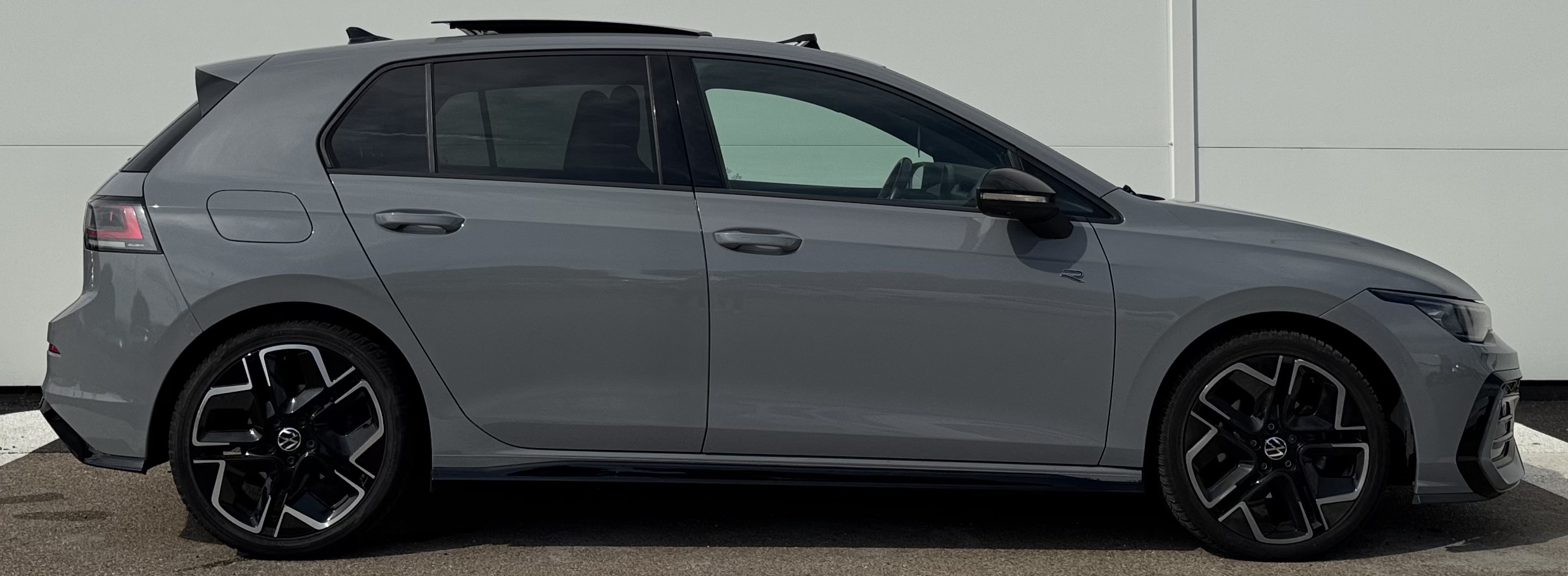 
								Volkswagen Golf 8 / 8.5 (VIII) phase 2 R-Line 2.0 TDI 150 ch Boite Automatique Gris Nardo ✅✅ GARANTIE 12 MOIS ✅✅ plein									