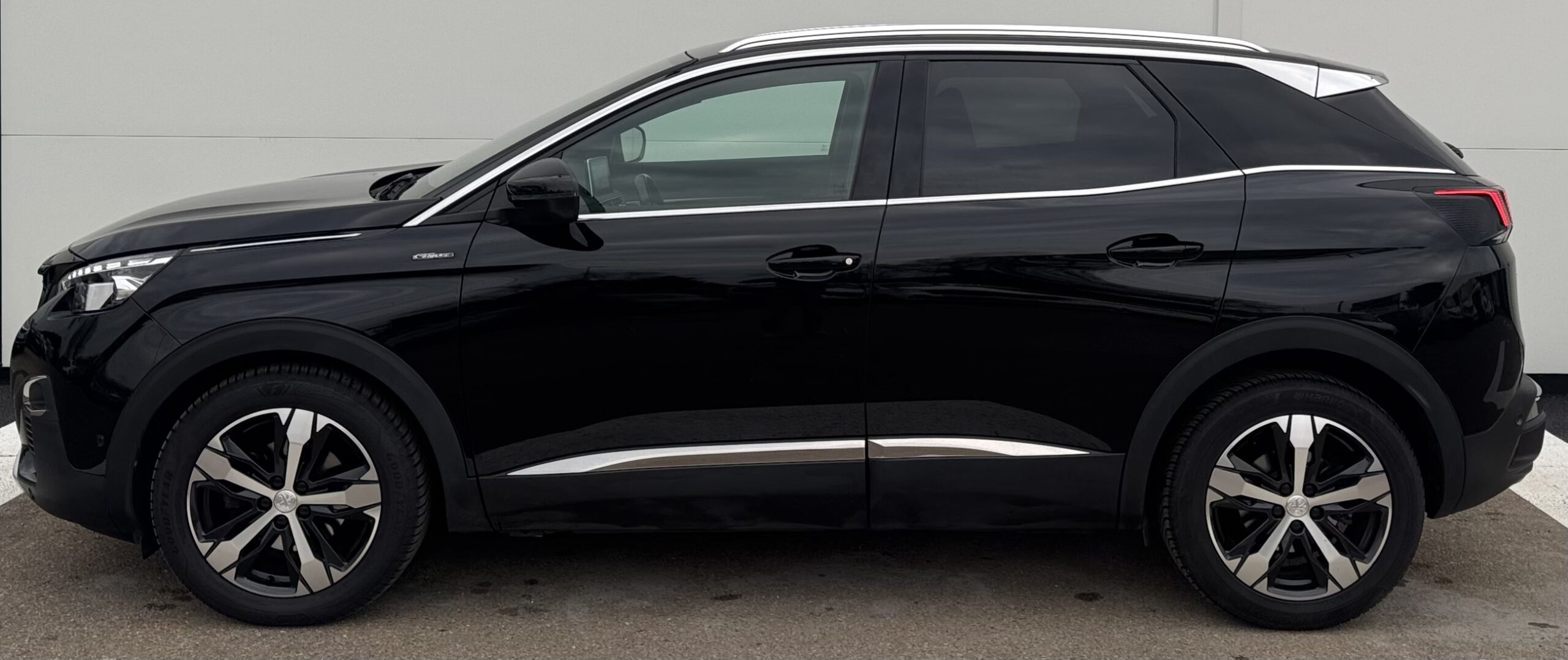
								PEUGEOT 3008 GT LINE 130 CV ✅✅GARANTIE 12 MOIS ✅✅ plein									