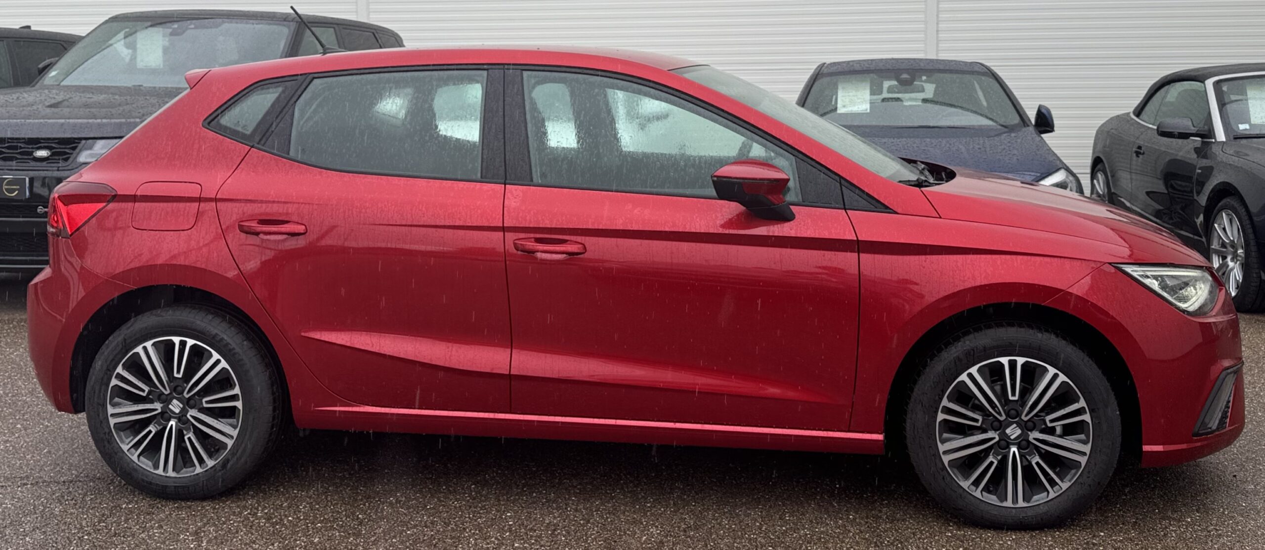
								SEAT IBIZA V 1.0 TSI 95 CH – 34 kilomètres seulement !! État NEUF !! FINITION COPA ✅✅ GARANTIE 12 MOIS ✅✅  plein									